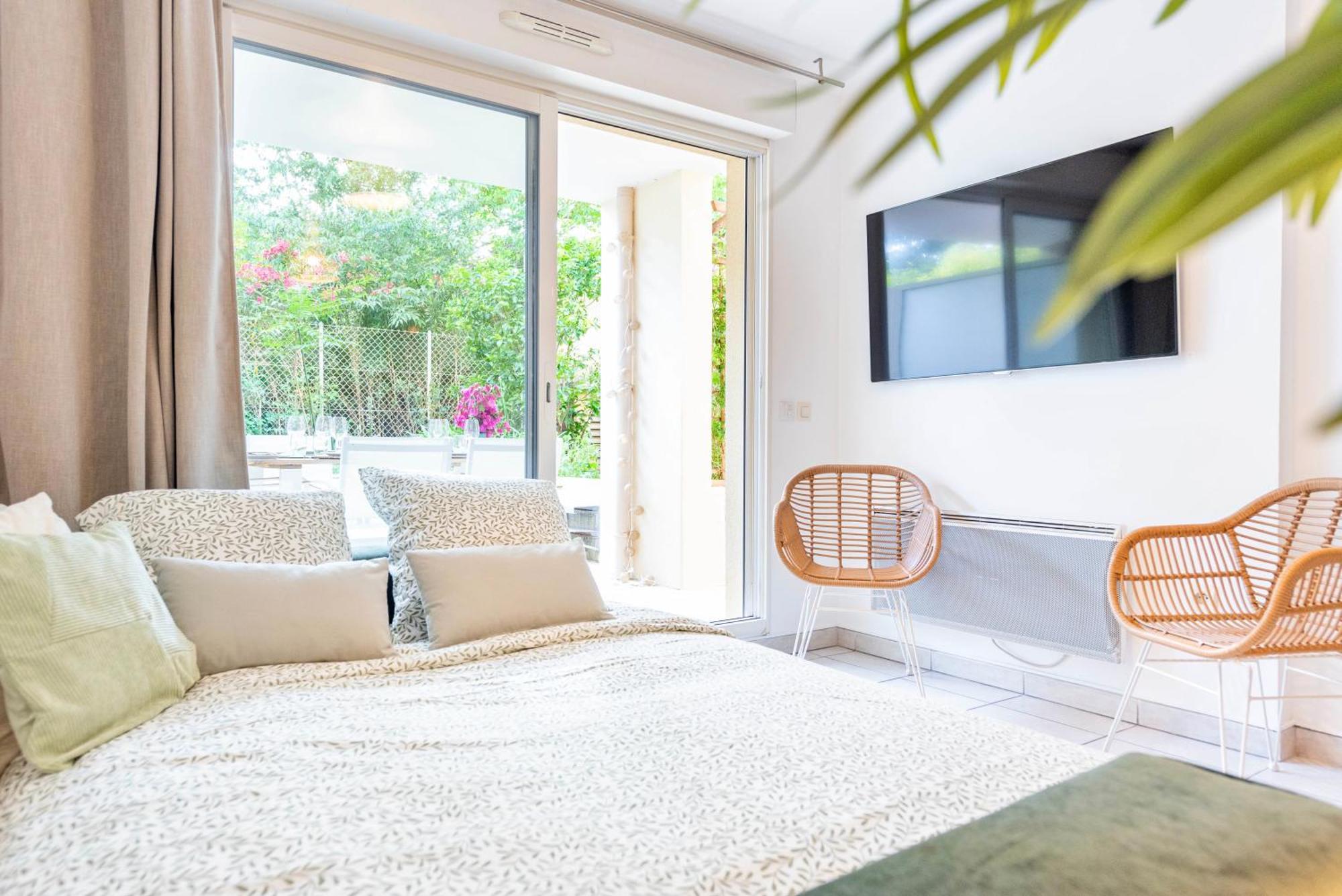 Bao Location - Ideal Pro & Groupe - Calme - Lumineux - Wifi - Terrasse - Jardin - Plage A 2Km - Proche Centre Ville, Gare, Commerces - Parking Prive Toulon Luaran gambar